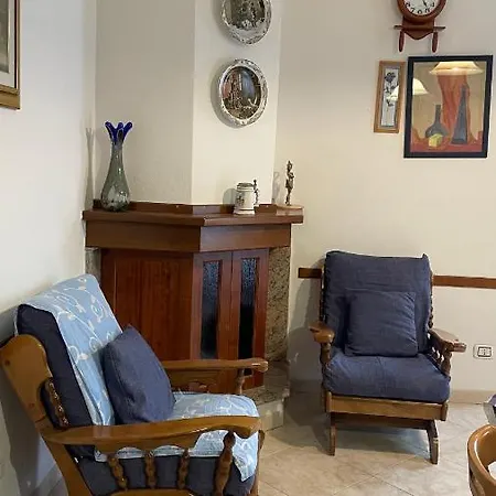 Apartament Sara *